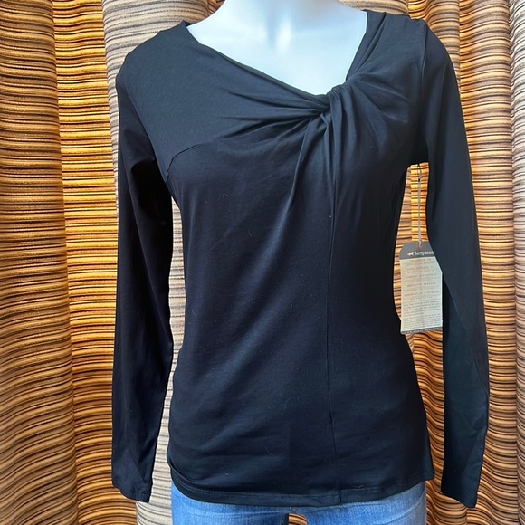 NWT Horny Toad Black Shirt —Size Small - Picture 1 of 5